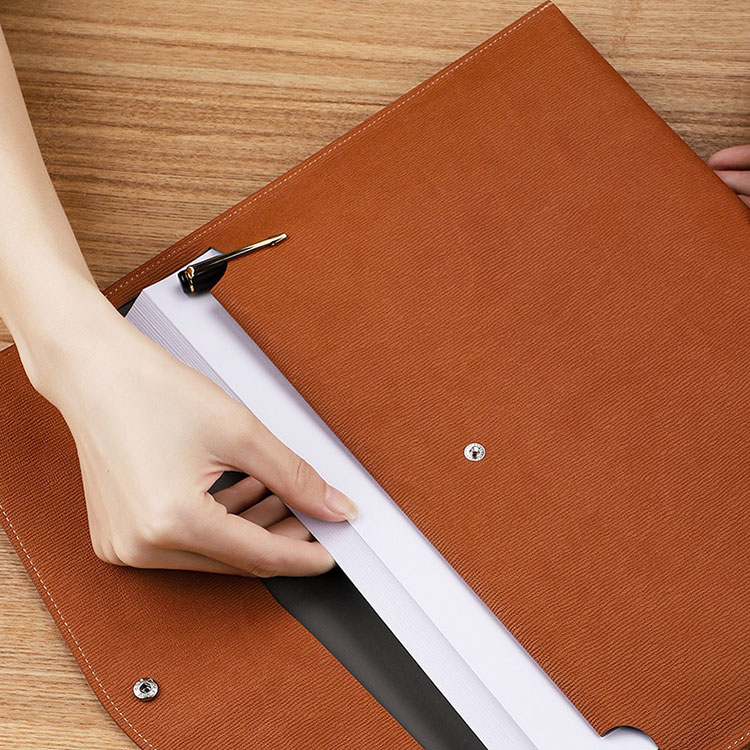 The Importance of File Bags for Organization and Efficiency