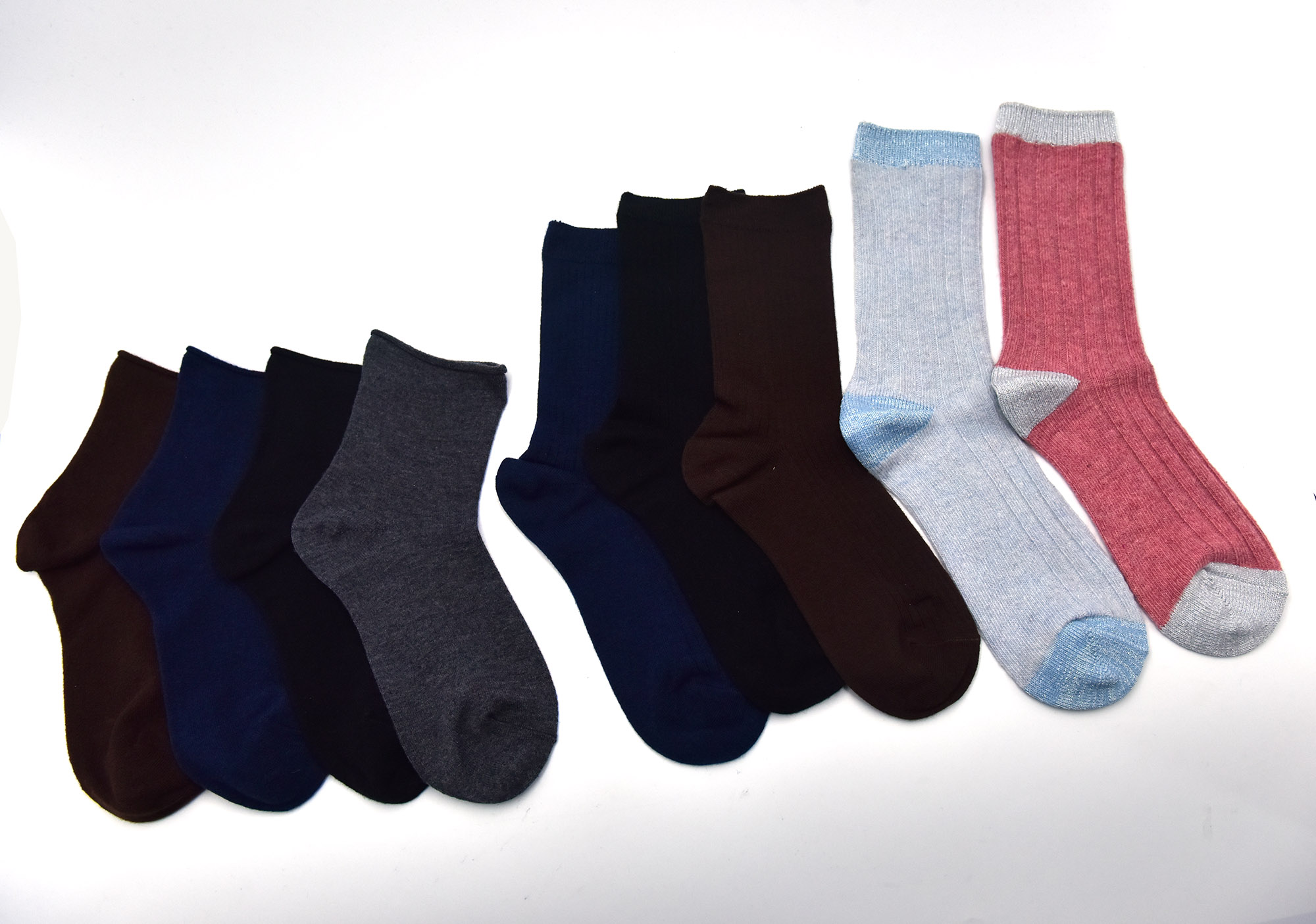 OEM Wool Socks: Crafting Premium Custom Designs for Your Brand